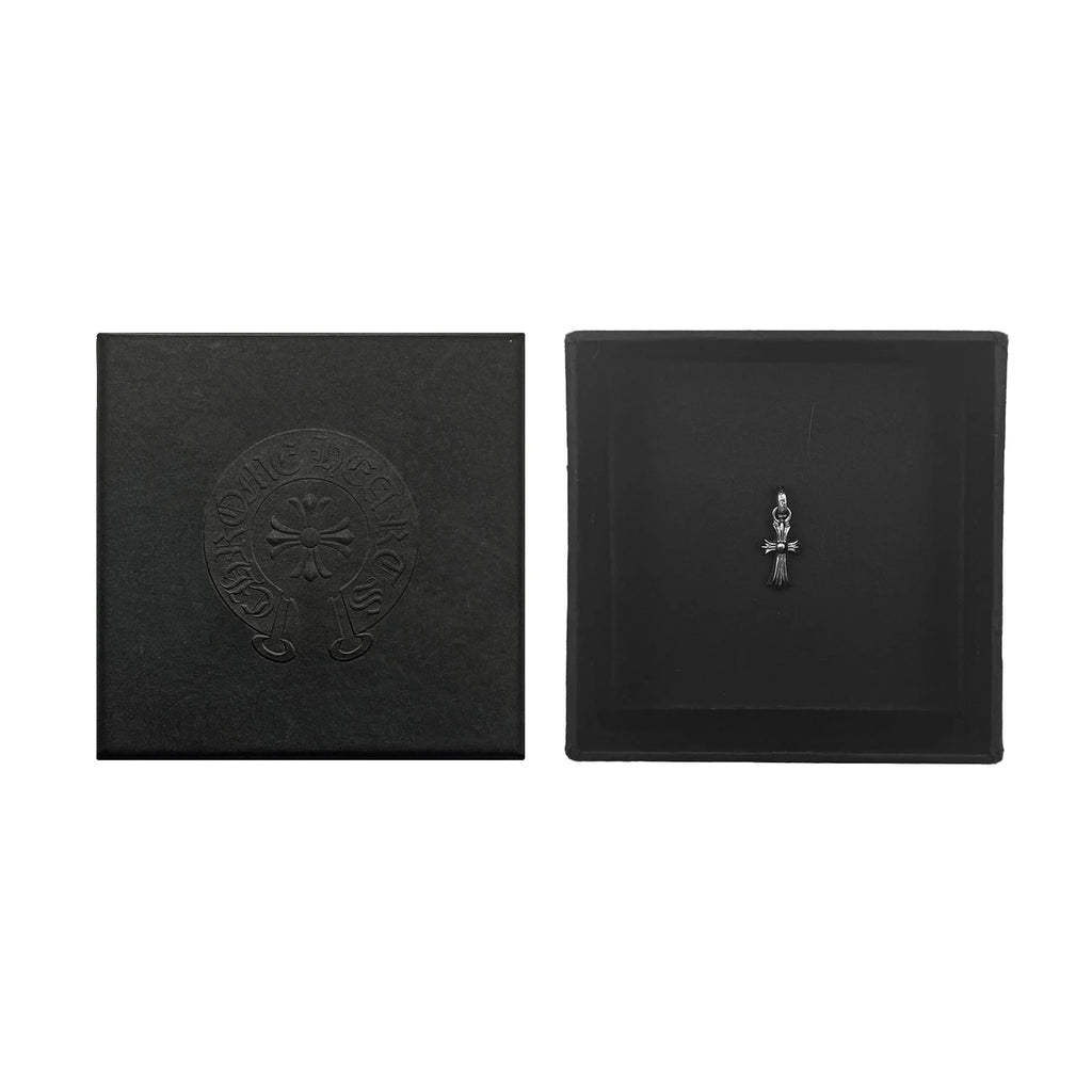 18k White Gold Baby Fat Cross Chrome Hearts Jewelry